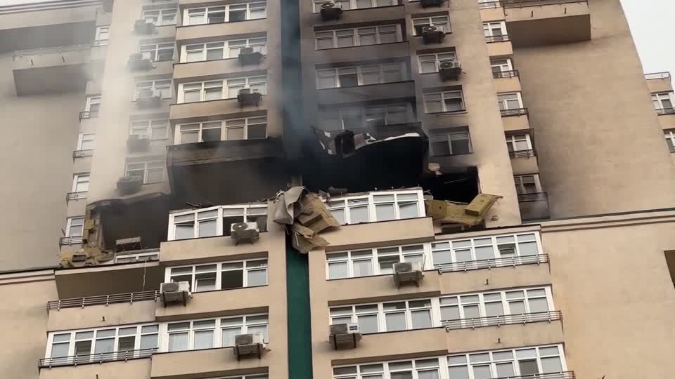 Video: Mehrere Tote nach russischem Angriff auf Kiew