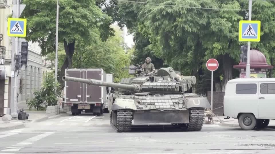 Video: Zeigt die Kurz-Revolte Risse in Putins Macht?