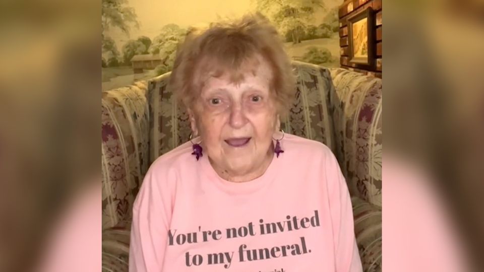 Großmutter postet humorvolles Video für ihre Beerdigung