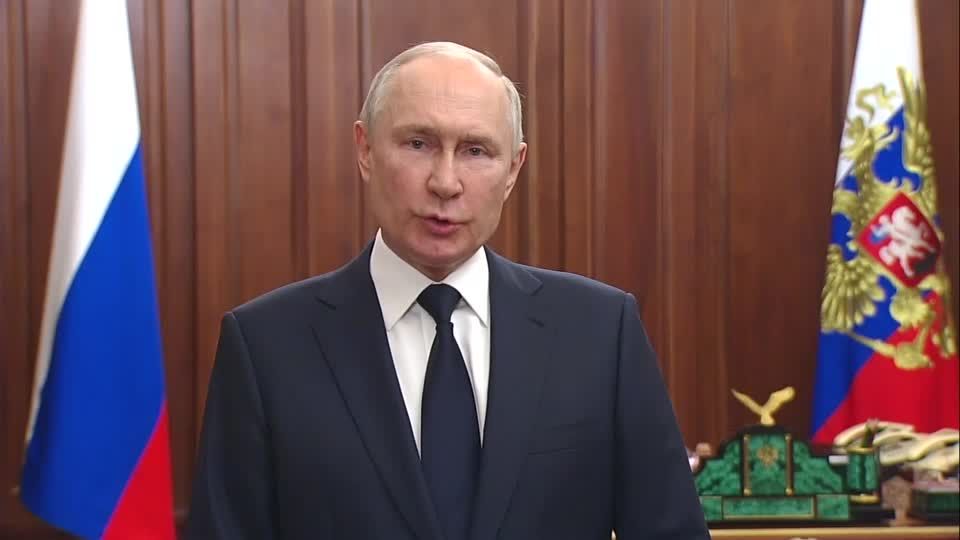 Video: Putin dankt Wagner-Söldnern für Vermeiden von Blutvergießen