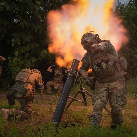 Ukrainische Soldaten im Gefecht