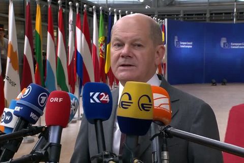Video: Militärische Gewalt darf nicht in private Hände - Bundeskanzler Scholz