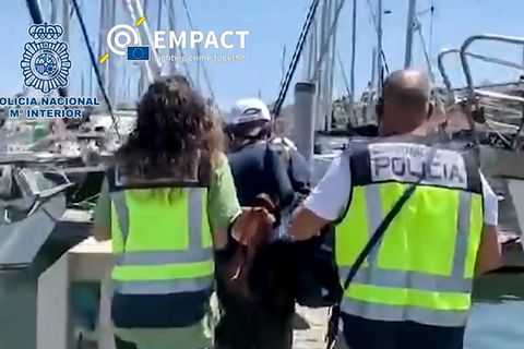 930 Kilo Kokain beschlagnahmt: Spanische Polizei stürmt Jacht einer Schmugglerbande