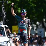 Der Deutsche Emanuel Buchmann ist beim Team Bora-hansgrohe der Edel-Helfer für Hindley und soll dafür sorgen, dass der Australier auf das Podium fährt. Ein Etappensieg ist nicht ausgeschlossen, aber in erster Linie muss Buchmann taktisch fahren.