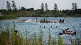 Silent and clean. Der Klimawandel macht jedoch auch vor dem Roskilde-Festival nicht halt. Auf dieser Sandbank konnten die Besucher in den letzten Jahren noch im Wasser sitzen. Nun macht sich der Wassermangel auch hier bemerkbar.