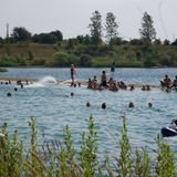Silent and clean. Der Klimawandel macht jedoch auch vor dem Roskilde-Festival nicht halt. Auf dieser Sandbank konnten die Besucher in den letzten Jahren noch im Wasser sitzen. Nun macht sich der Wassermangel auch hier bemerkbar.