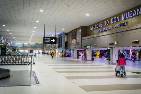 Der Flughafen Don Mueang in Bangkok