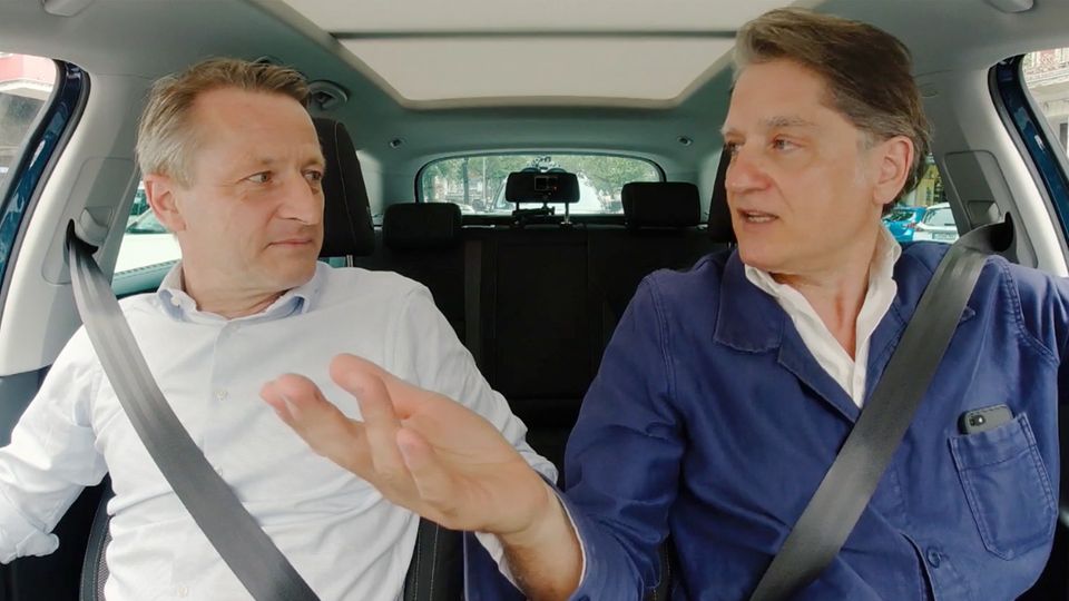 "Die rote Ampel des Lebens": Augstein und Blome streiten über EU-Pläne zu Fahrtauglichkeits-Checks ab 70