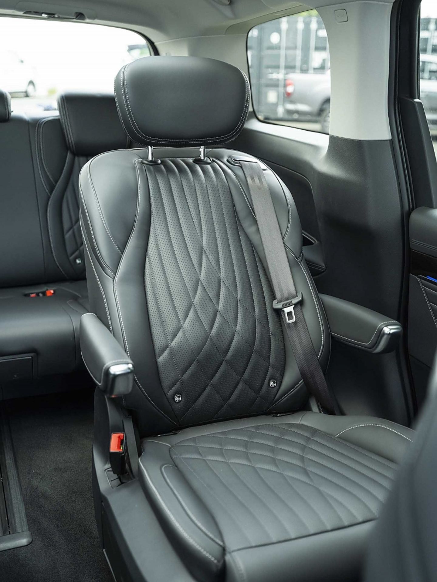 Maxus Mifa 9 Luxury