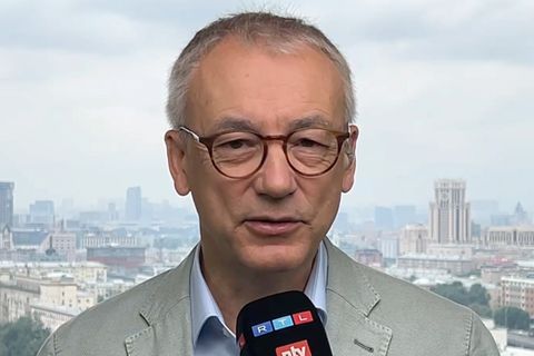 "Geldfluss scheint gestoppt": Moskau-Reporter erklärt, warum Wagner-Gruppe trotzdem weiter rekrutiert