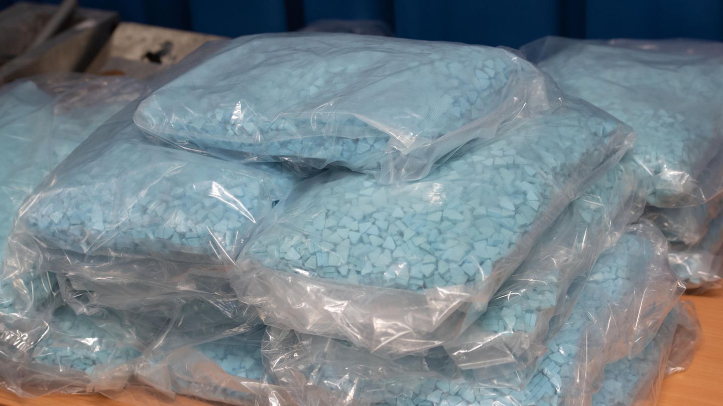 Tüten mit Ecstasy-Tabletten