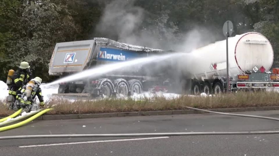München: Tanklaster fängt mitten im Berufsverkehr Feuer – ein Toter bei schwerem Unfall