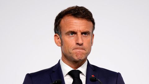 Emmanuel Macron, Präsident von Frankreich, spricht bei einer Pressekonferenz