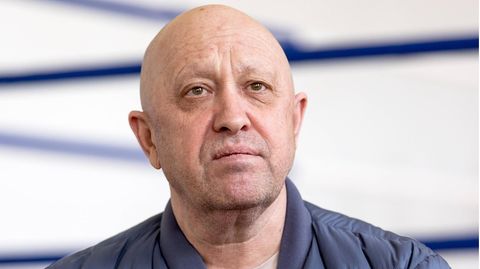 Nach seinem gescheiterten Aufstand, wird nun das Medienimperium von Wagner-Anführer Jewgeni Prigoschin zerschlagen. 