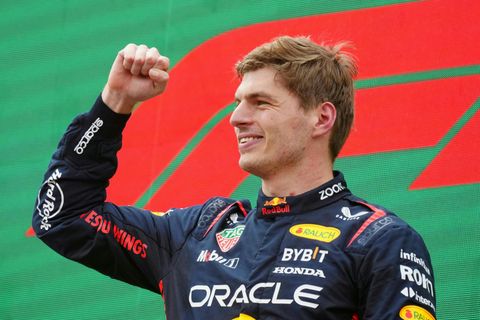 Max Verstappen ballt nach dem Sieg beim Fornel 1 Rennen in Österreich die Siegerfaust