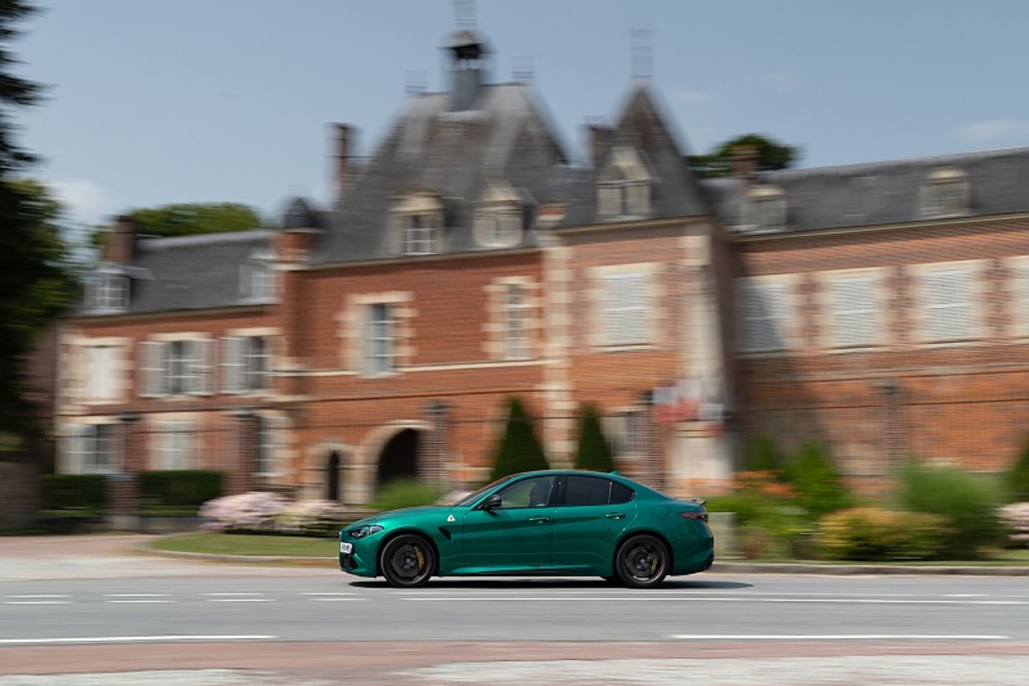 Alfa Romeo Giulia Quadrifoglio 2023