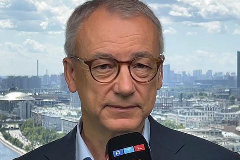 Moskau-Reporter erklärt, wie Prigoschins Imperium zerschlagen werden soll