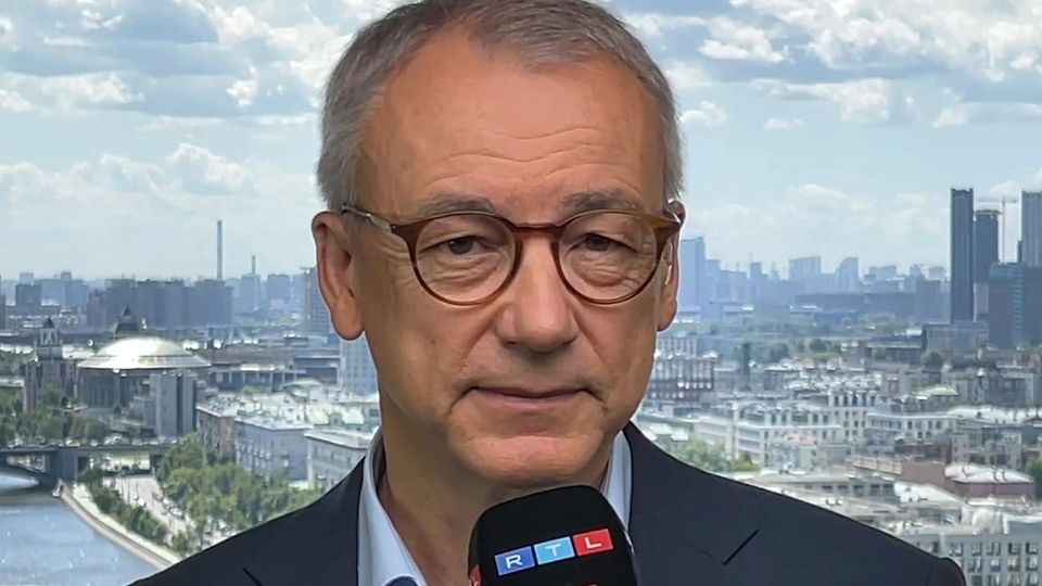 Moskau-Reporter erklärt, wie Prigoschins Imperium zerschlagen werden soll