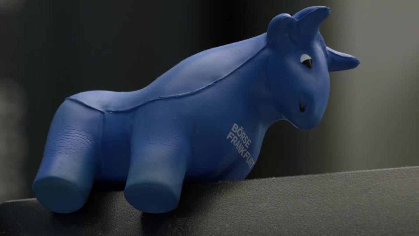 Video: Anleger zum Dax-Jubiläum vorsichtig optimistisch  | STERN.de