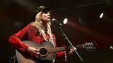 Vertreterin des Outlaw Country: Die in Nashville lebende Nikki Lane beim Auftritt mit ihrer spanischen Begleitband.