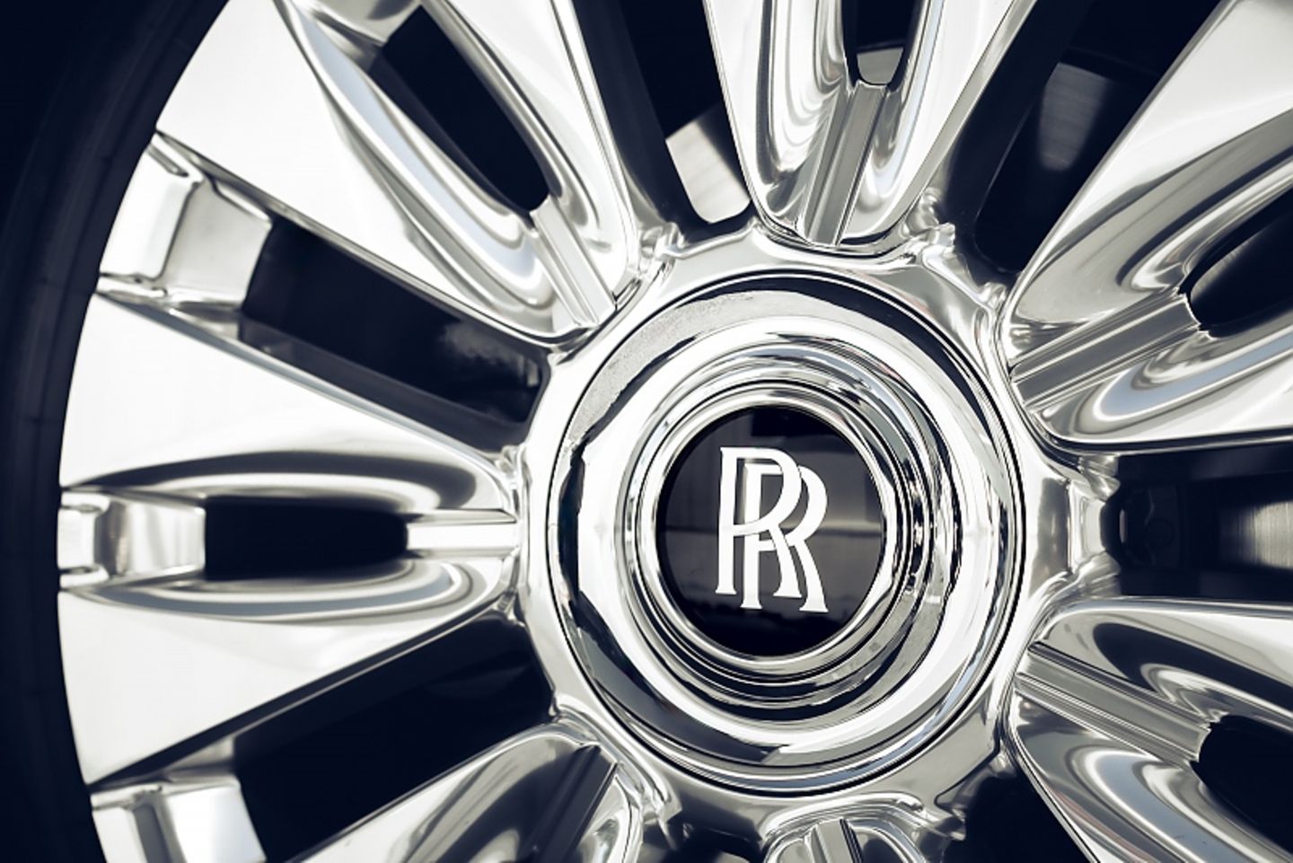 Rolls-Royce Spectre