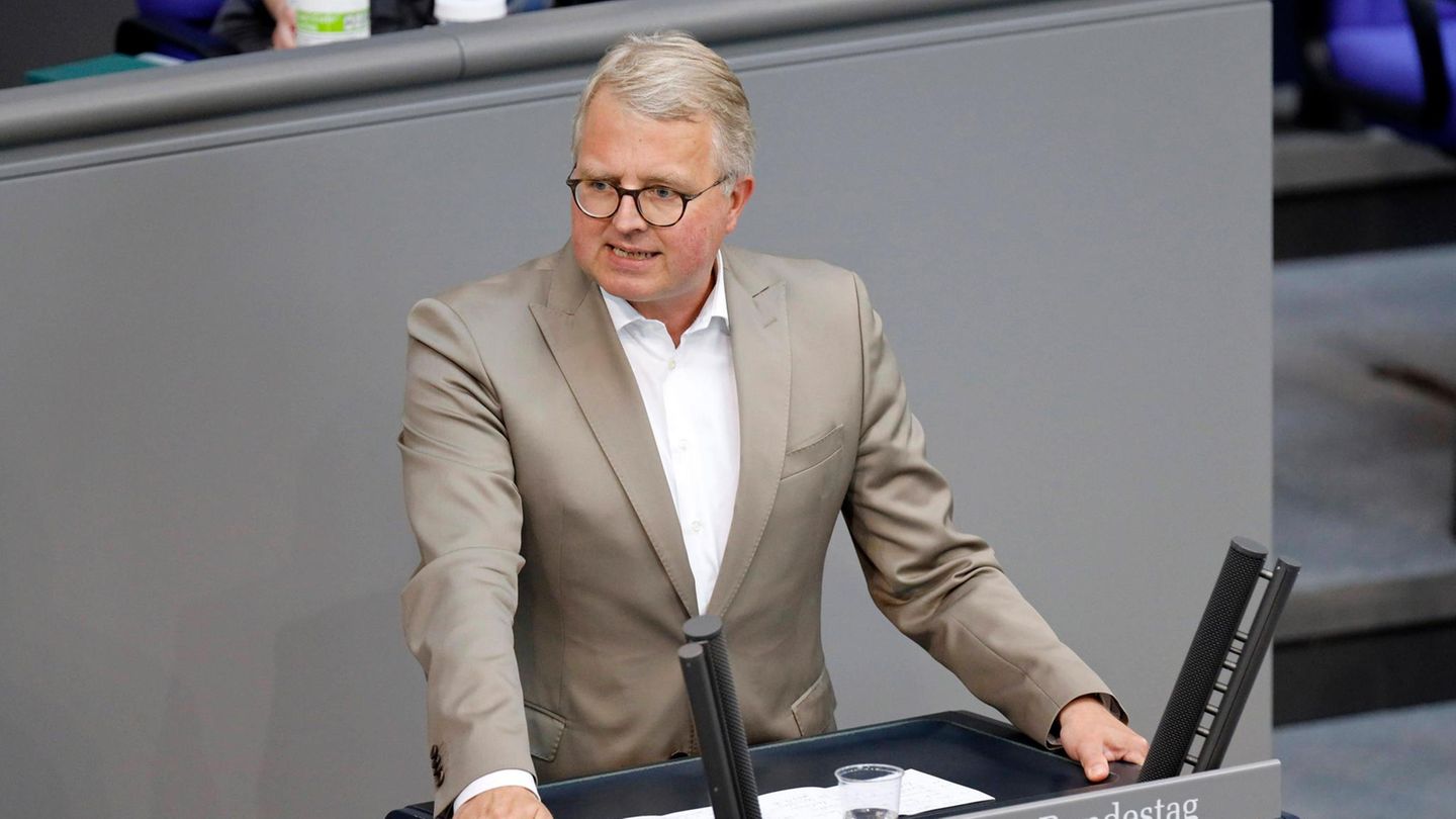 FDP: How a group of MPs is stirring up their own party