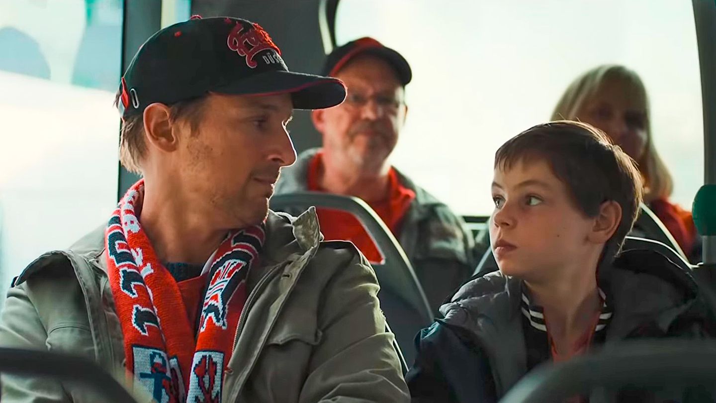 Berührend und lustig Vaterliebe, Autismus und 56 Fußballspiele 