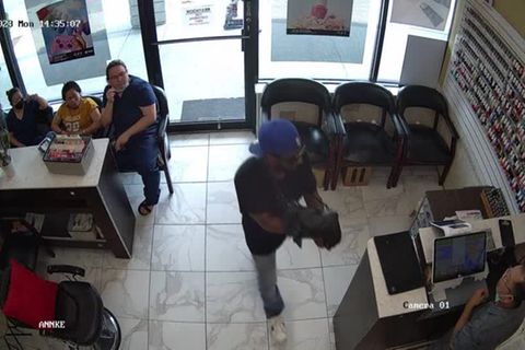 USA: Misslungener Raub: Überfallene ignorieren Eindringling in Nagelstudio