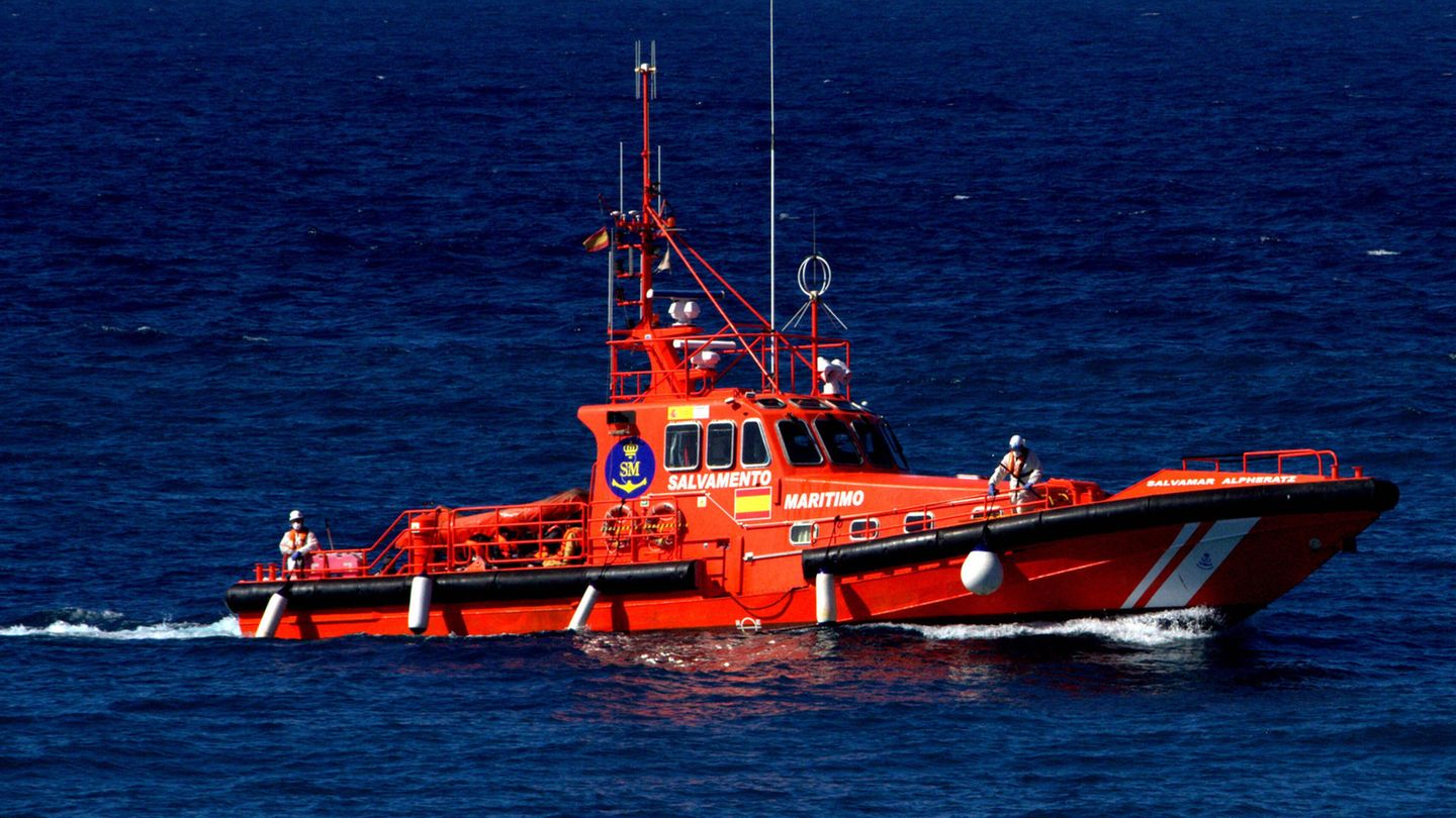 Ein Boot der spanischen Seerettung