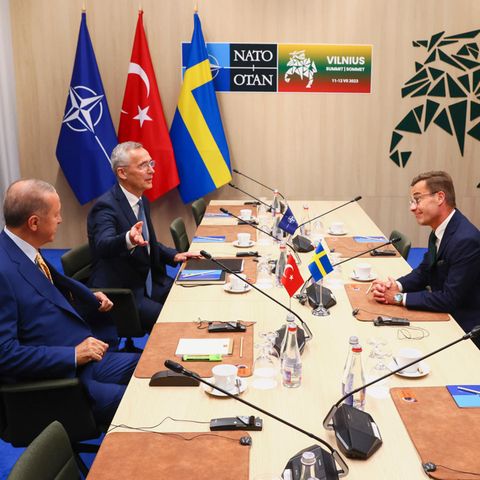 Jens Stoltenberg, Recep Tayyip Erdogan, Ulf Kristersson und Yaser Guler