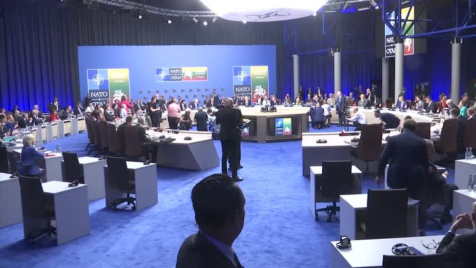 Video: Nato gibt Ukraine grundsätzlich Beitritts-Perspektive