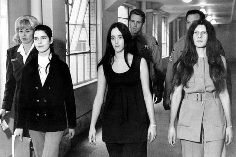 Mitglieder der "Manson Family" auf dem Weg zu einer Anhörung 1970.