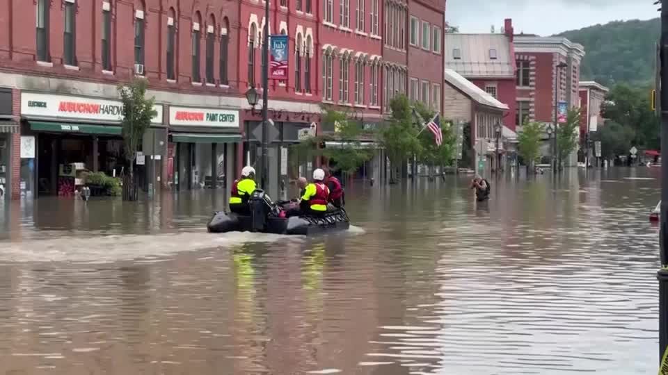 Video: Überschwemmungen: Biden ruft Katastrophenfall für Vermont aus
