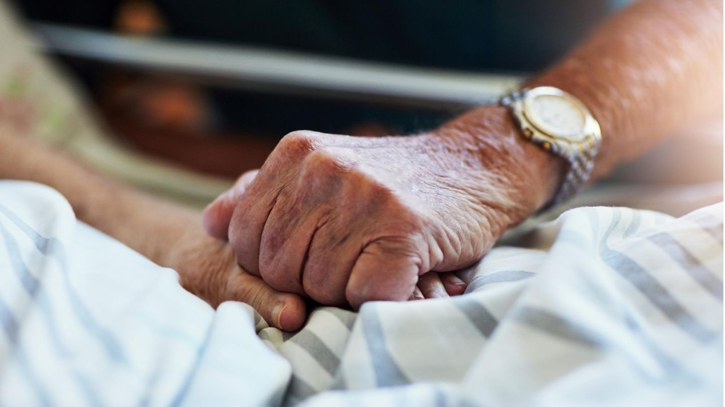 Altes Paar im Krankenhaus