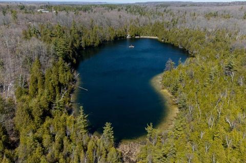 Crawford Lake in Kanada