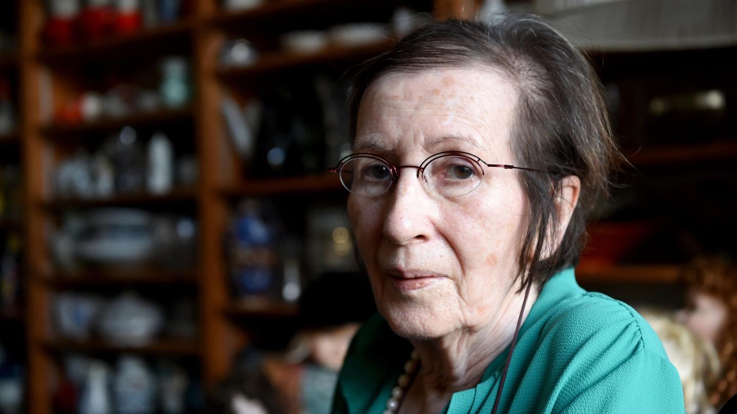 Ihre letzten Jahre verbrachte Heide Simonis eher zurückgezogen, wie hier in ihrer Kieler Wohnung