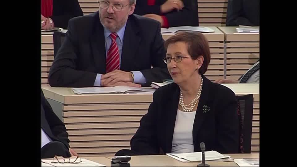 Video: Heide Simonis ist tot