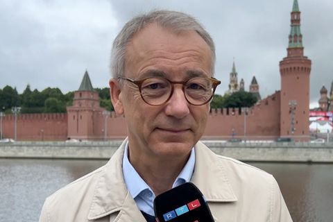 "Da brodelt es enorm in der Armee": Moskau-Reporter über die Entlassung des russischen Generals Popow