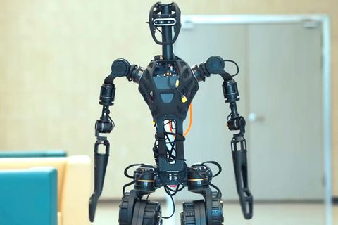 Humanoider Roboter soll in der Pflege eingesetzt werden
