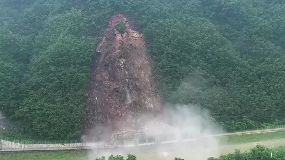 Video: Südkorea - Tausende nach heftigen Regenfällen evakuiert