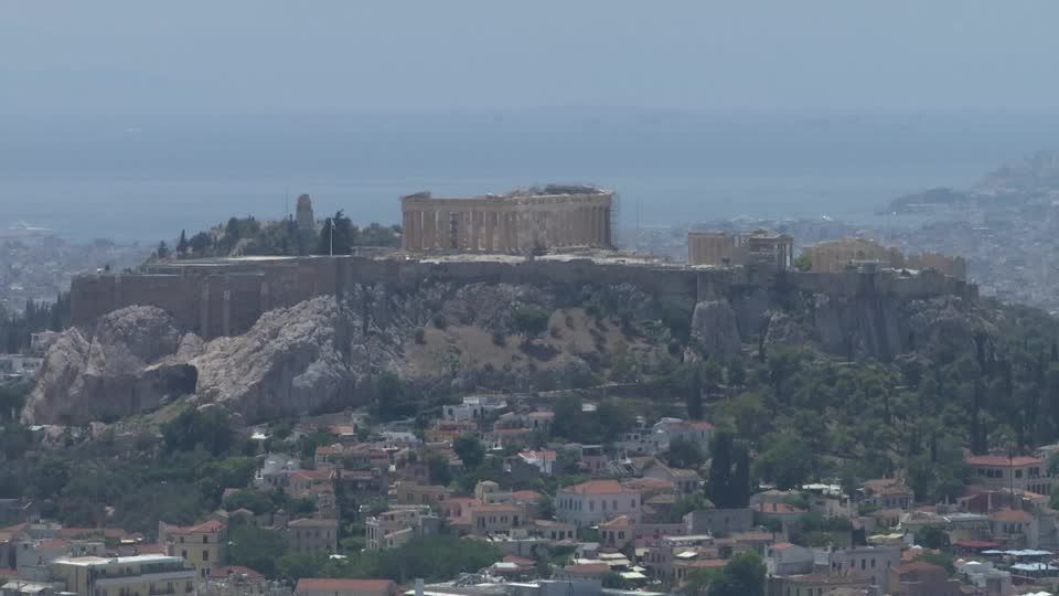 Video: Akropolis zeitweise wegen Hitze geschlossen