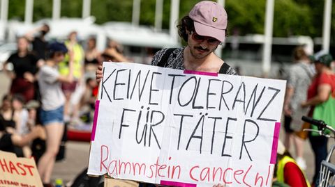 Proteste gegen Rammstein in Berlin
