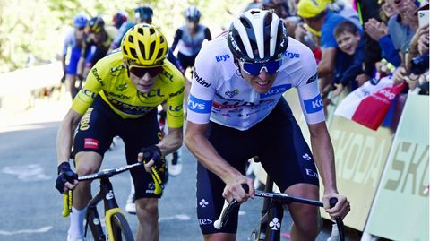 Ein Duell auf Augenhöhe: Jonas Vingegaard (links) und Tadej Pogacar trennen bei der Tour de France nur wenige Sekunden