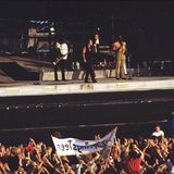 Konzert von Bruce Springsteen am 19. Juli 1988 auf der Radrennbahn Weißensee in Ost-Berlin, der Hauptstadt der DDR