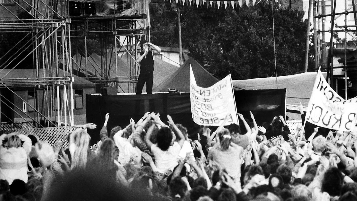 Mit "Badlands" beginnt der Abend, mit "Twist And Shout" endet er