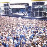 Konzert von Bruce Springsteen am 19. Juli 1988 auf der Radrennbahn Weißensee in Ost-Berlin, der Hauptstadt der DDR