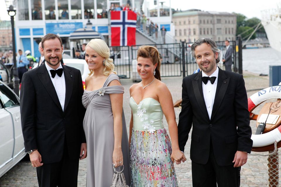 Mette Marit Und Haakon Von Norwegen Ihre M Rchenhafte Lovestory Stern De