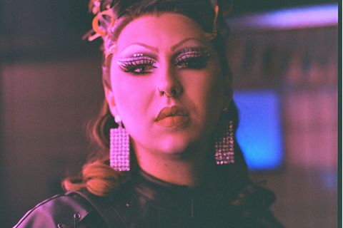 Niklas von Schwarzdorn alias Miss Ivanka T., ist schwul und Drag Queen