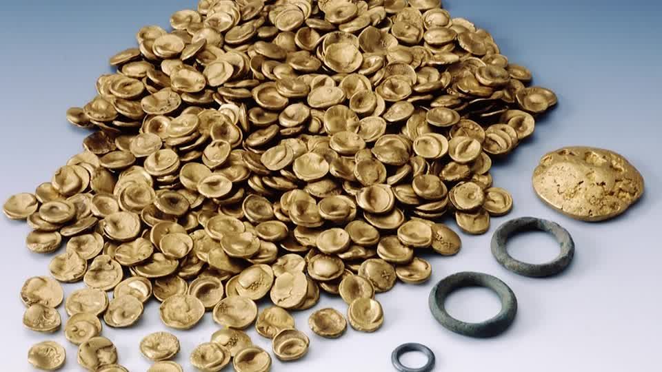 Video: Keltengold-Diebstahl: Behörden nehmen vier Tatverdächtige fest