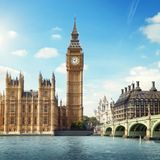 Die britische Hauptstadt London landet wohlverdient dem ersten Platz. Besonders beliebt ist hier neben allen Sightseeing-Spots rund um die royale Familie das Naturkundemuseum und die vielen Museen rund um die ikonischen Figuren Jack the Ripper und Sherlock Holmes.  Wahrzeichen: 469  Kunstgalerien: 258  Museen: 195  Bibliotheken: 27  Theater: 214  Opernhäuser: 3